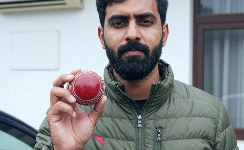 डी-थ्री नीलामी: छह स्क्वाड़, 138 नाम और तीन साल का वह क्लॉज़ जिस पर किसी ने सवाल नहीं उठाया